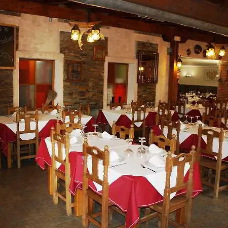 Szálloda San Emeterio 2*