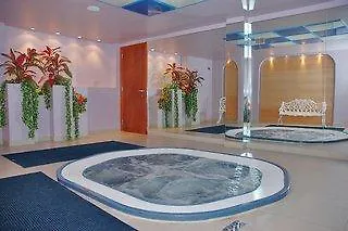 San Emeterio فندق Isla Plana