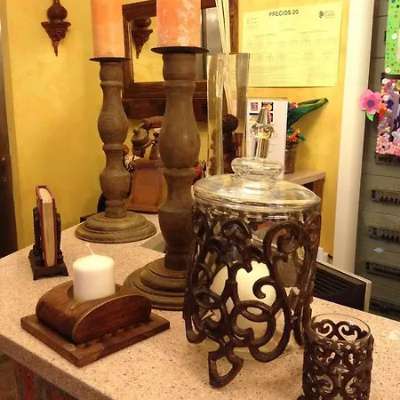 San Emeterio Hotel 2*