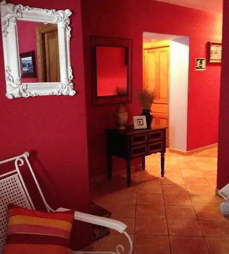 Hotel San Emeterio 2*